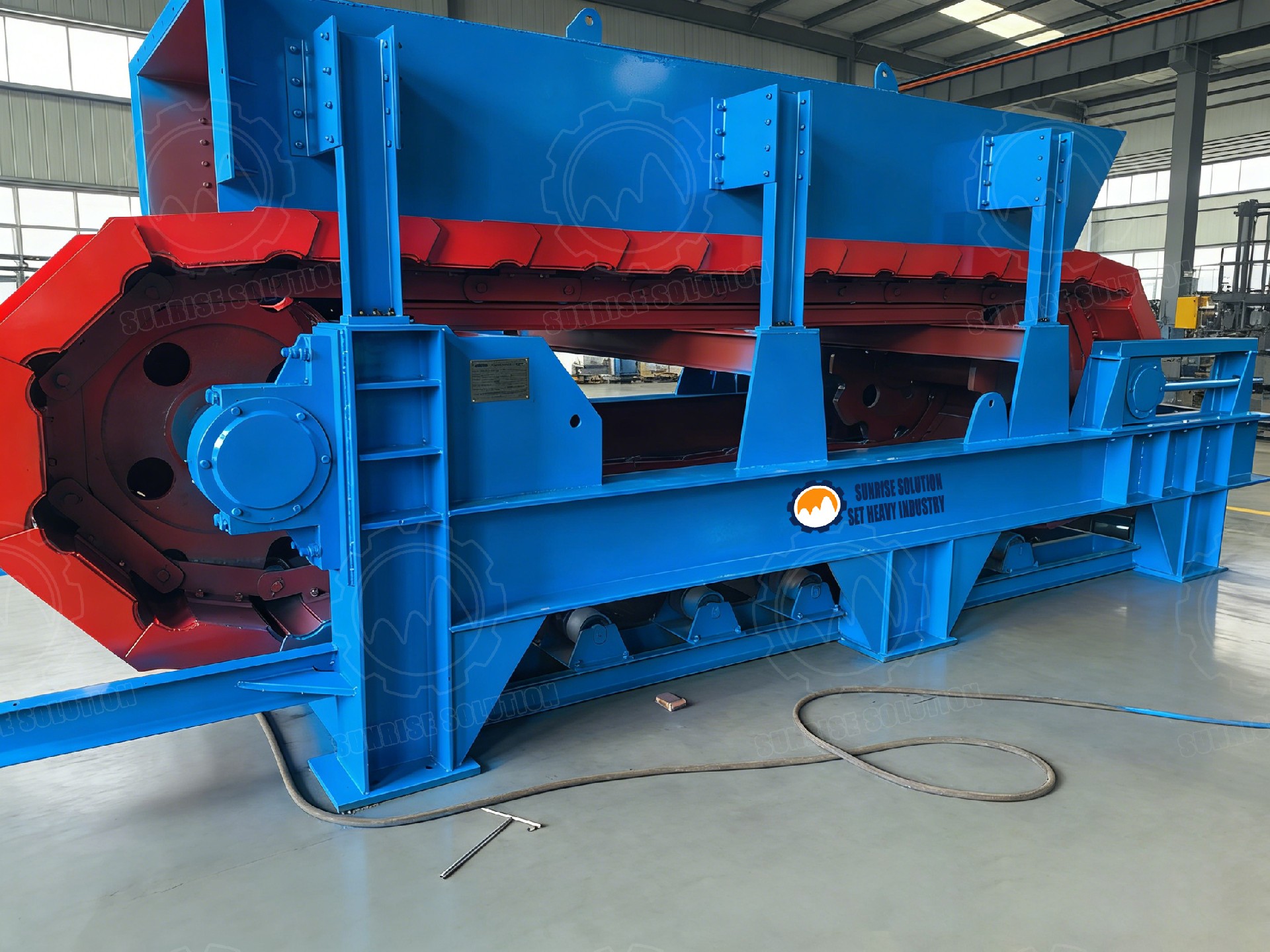 Medium Duty Apron Feeder