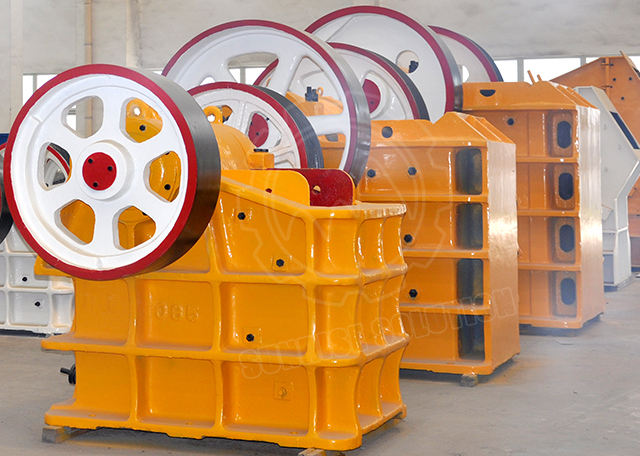 What are the differences between hammer crusher and impact crusher?