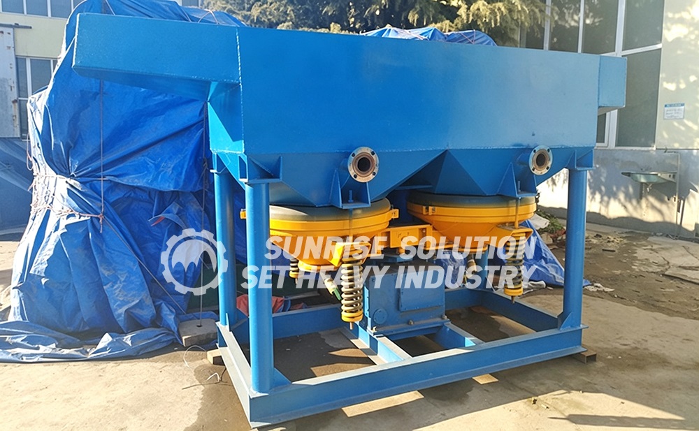 Lead zinc smelting furnace
