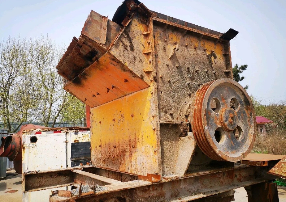Second-hand jaw crusher (1)